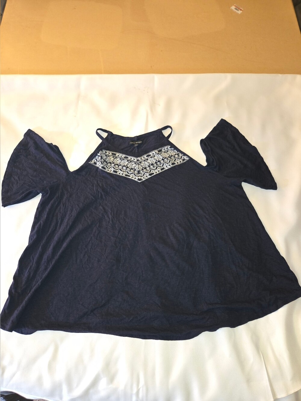 ​Lane Bryant Navy Blue Embroidered Yoke Cold Shoulder Top Size 26/28